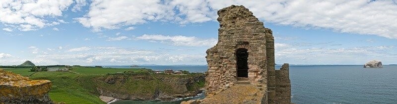 Города и веси: Tantallon Castle