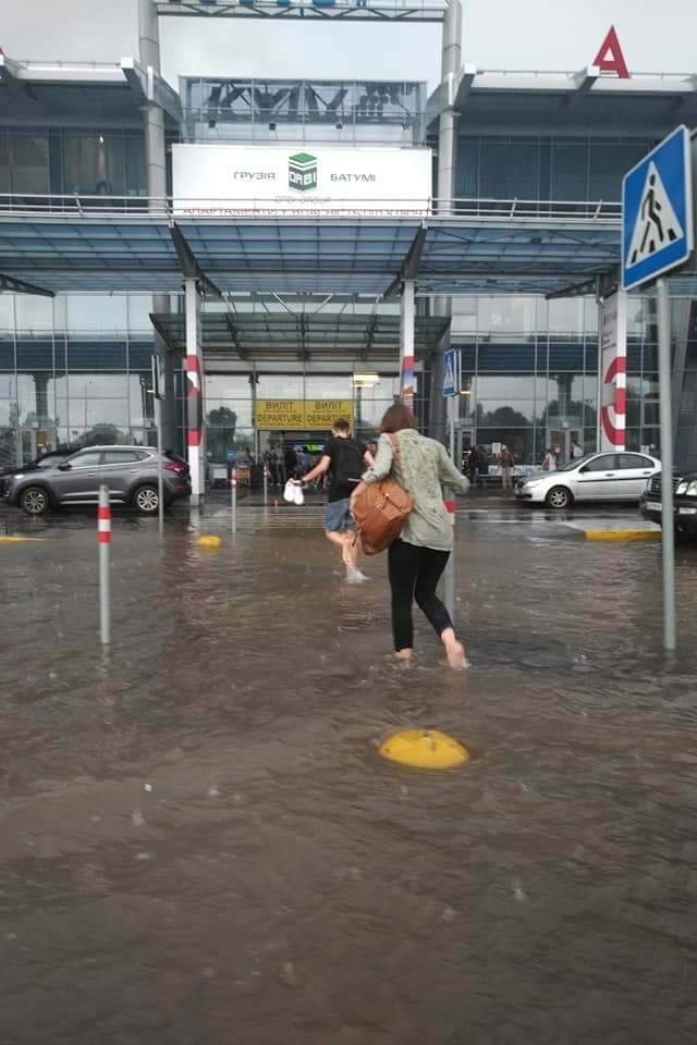 Вчерашний дождь и ураган в Киеве