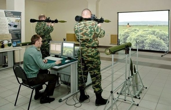 Обучение одновременно 2-х гранатометчиков РПГ-7В или огнеметчиков РПО-А навыкам боевой работы.