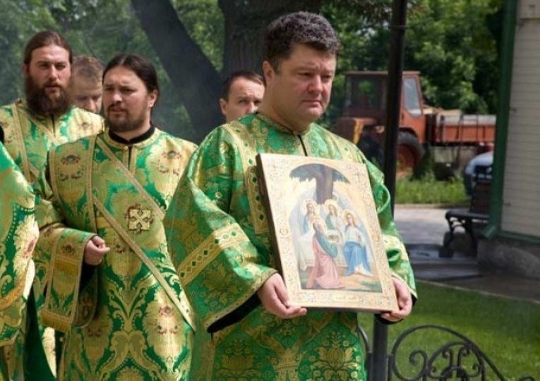 «Владимир тоже выступал за безвиз»: соцсети высмеяли Порошенко
