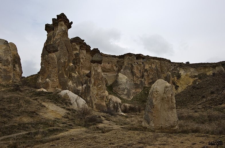 Города и веси: Çavuşin