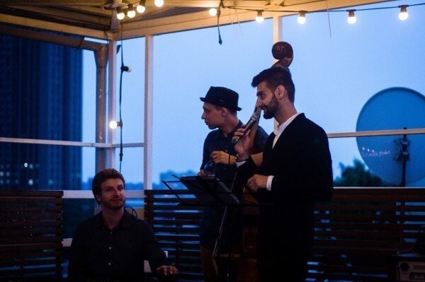 "Эта тупая молодёжь"