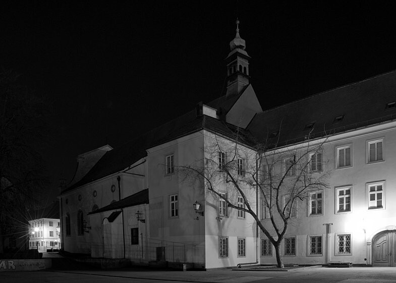 Города и веси: Zagreb