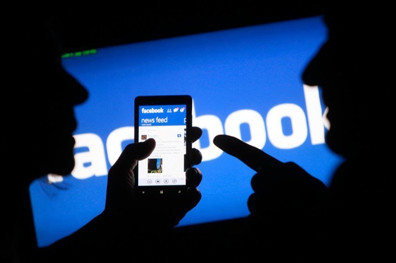 Западные спецслужбы могут получить данные о счетах пользователей Facebook