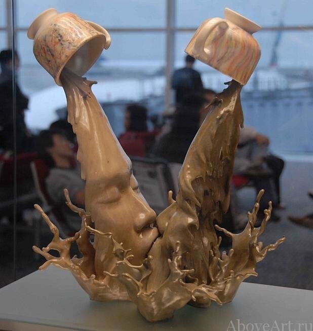 Невероятная скульптура от Johnson Tsang