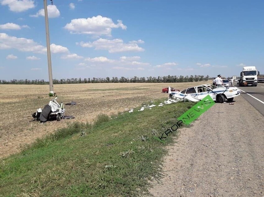 Кропоткин 3 дня. Краснодарский край Крыловской район аварии. Авария в Новосельское Крыловского района. ДТП на трассе Кропоткин Краснодар ВАЗ 99 18.12.2020. Происшествия в Крыловском районе Краснодарского края сегодня.