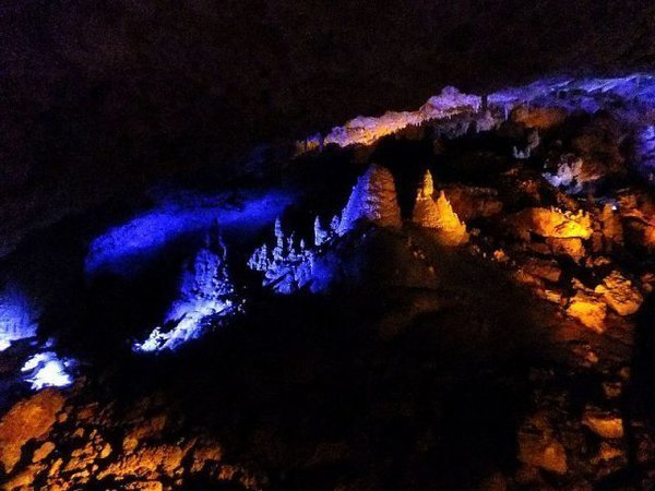 Израиль — пещера Сорек