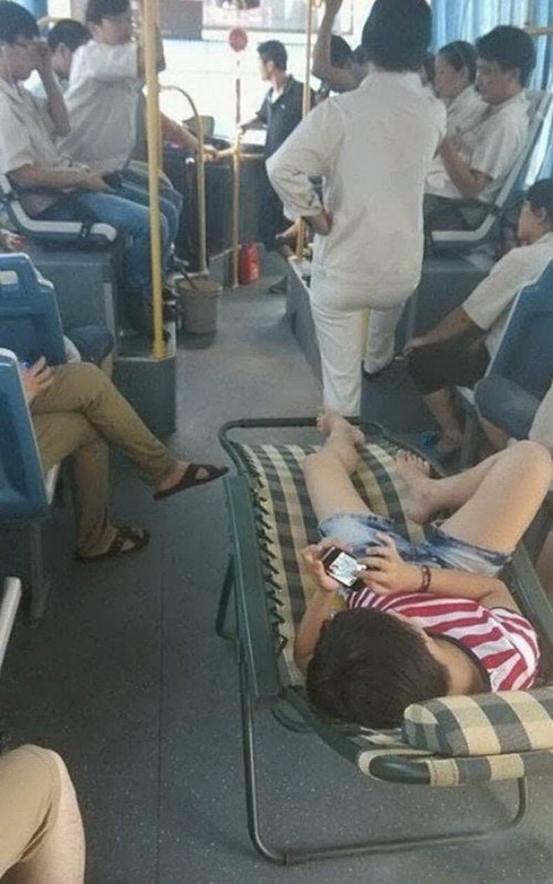 В общественном транспорте можно отдохнуть