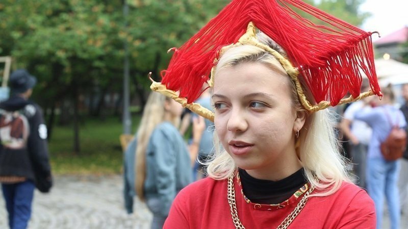 В России прошел показ модных смирительных рубашек