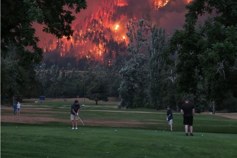 51. Лесные пожары в Орегоне