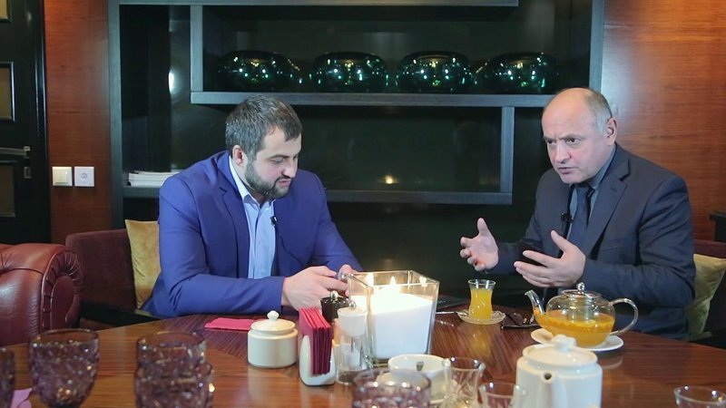 Как в нынешней России за полгода сделать миллиарды руб. из ничего