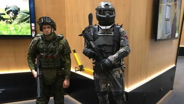 Электрокар, армейский кофе и супер роботы: новинки форума "Армия-2018"