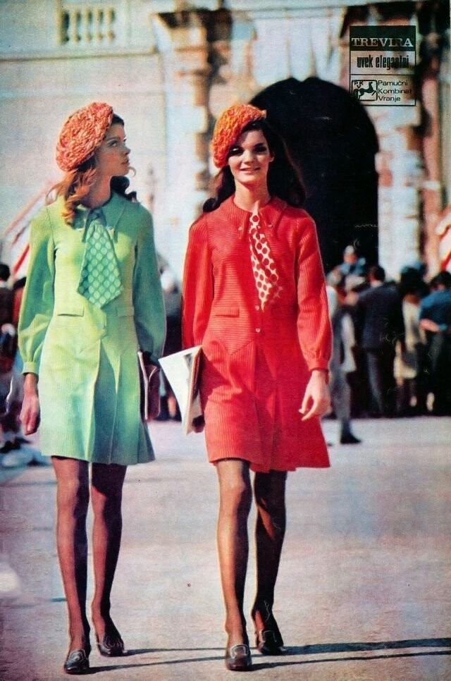Мини-юбки девочек начала 1980-х годов