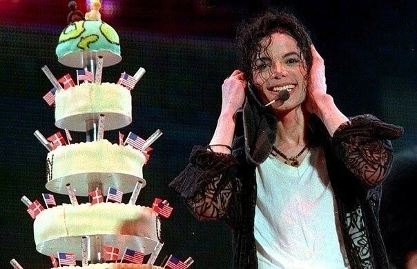Король поп-музыки: Майклу Джексону исполнилось бы 60