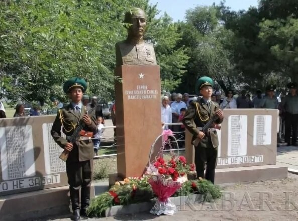 Герои Советского Союза. Манзус Ванахун