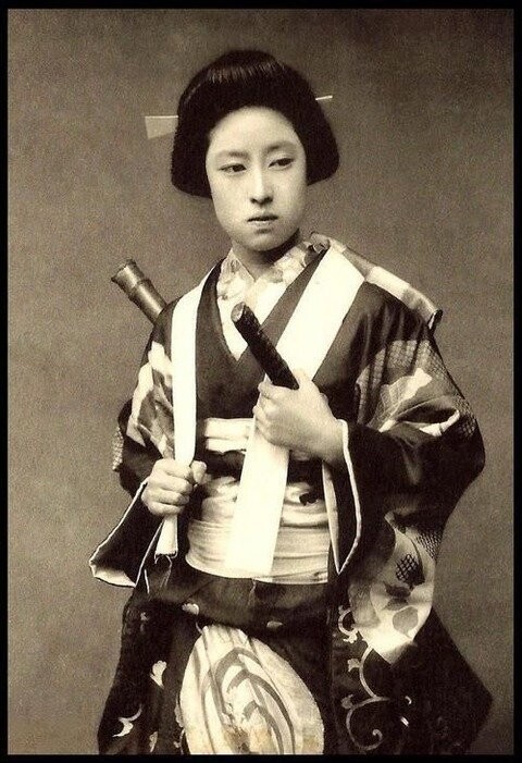 Женщины-самураи или самурайские женщины