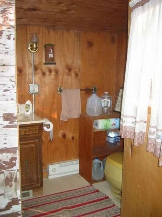 Деревенский VIP туалет