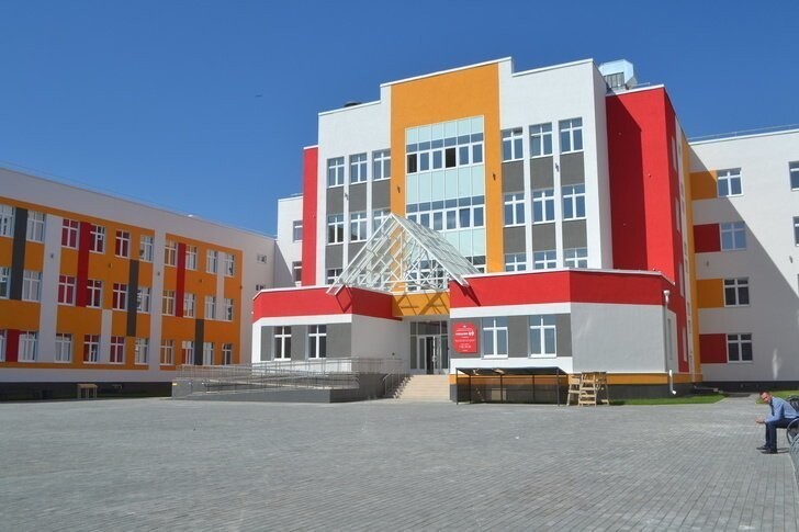 В Тюменской области - три новые школы