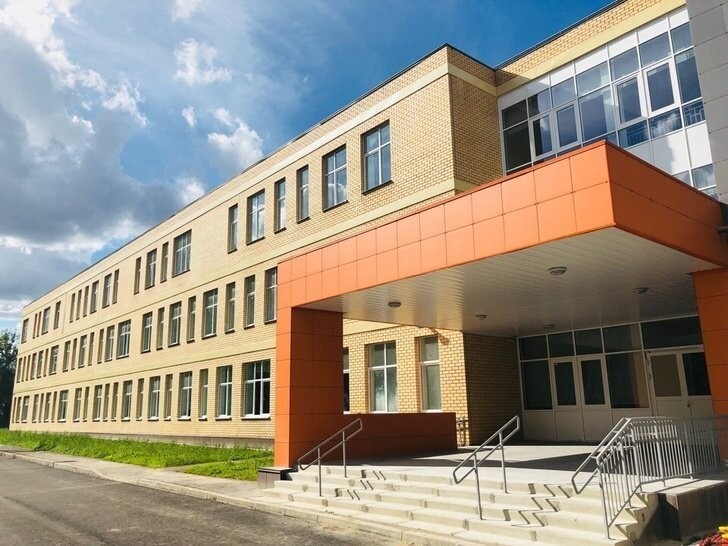 Про новые школы, открытые в России