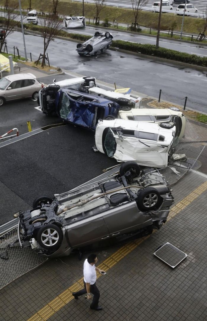 Японию потряс самый разрушительный тайфун за 25 лет