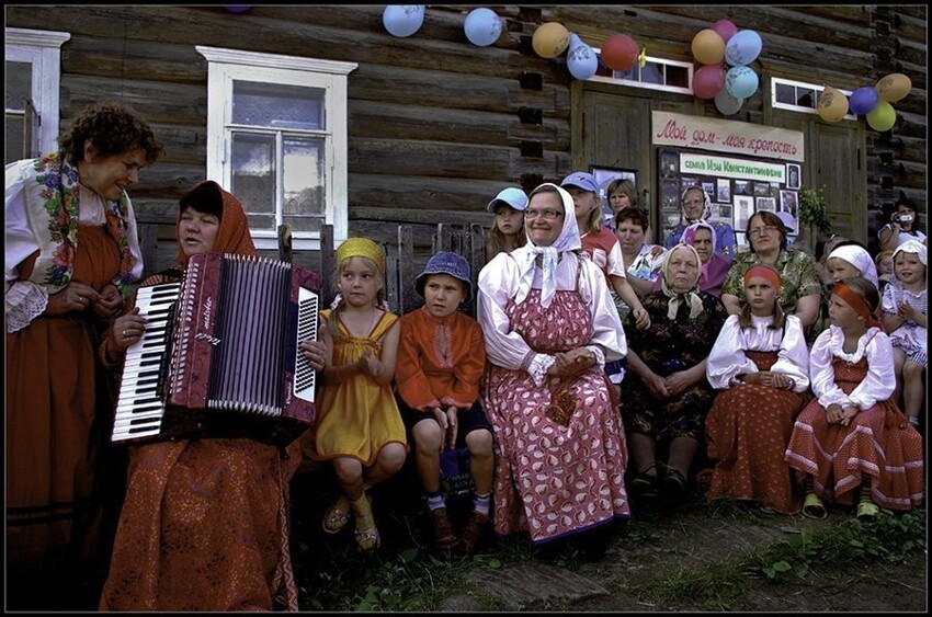 Деревенские посиделки картинка