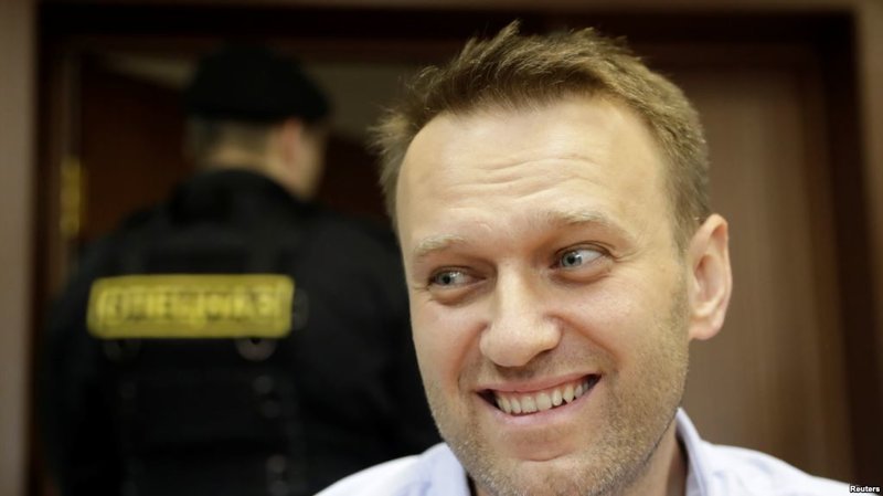 Митинг Навального в СПБ: очередной провал политического трупа