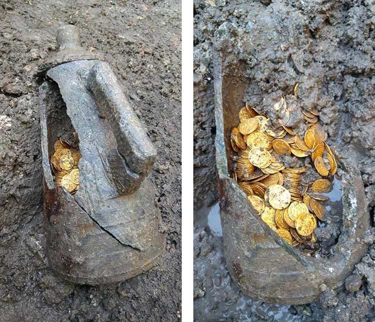 Под итальянским театром нашли кувшин, наполненный золотыми монетами 5-го века