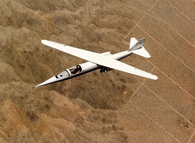 Ames AD-1 (Эймес АД-1 ) — экспериментальный и первый в мире самолёт с косым крылом