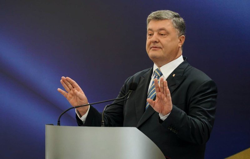 Украина напряглась в ожидании «неожиданного сюрприза» от Порошенко
