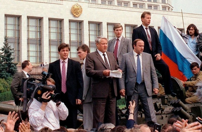 Почему Отечество в опасности