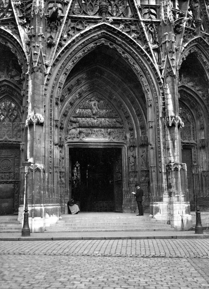 Вход в церковь Сен-Маклу в Руане