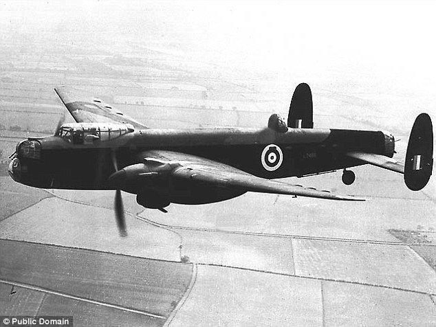 Это мог быть, например, британский двухмоторный бомбардировщик Avro 679 Manchester