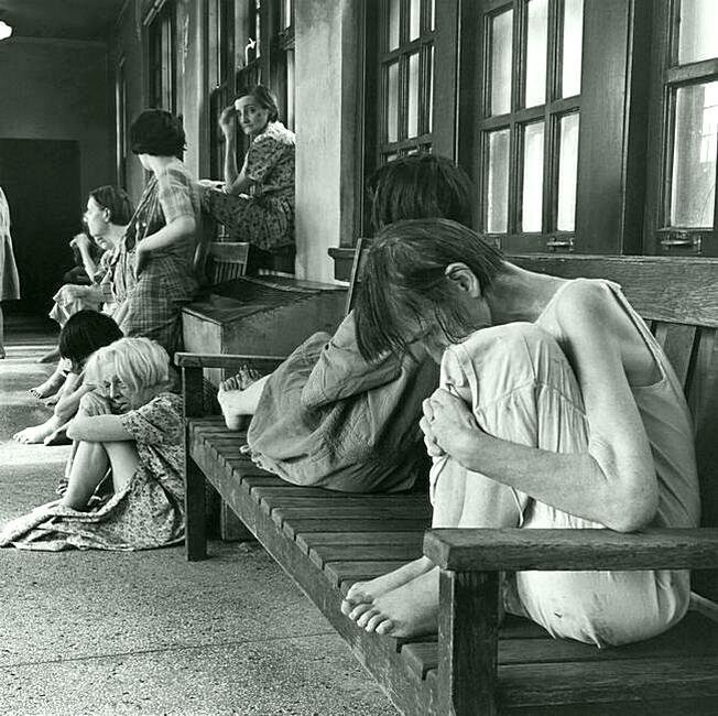 Пациенты в психиатрической больнице штата Огайо. 1946