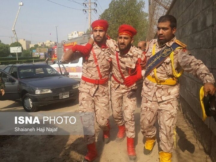 В Иране при теракте на военном параде погибли не менее восьми человек