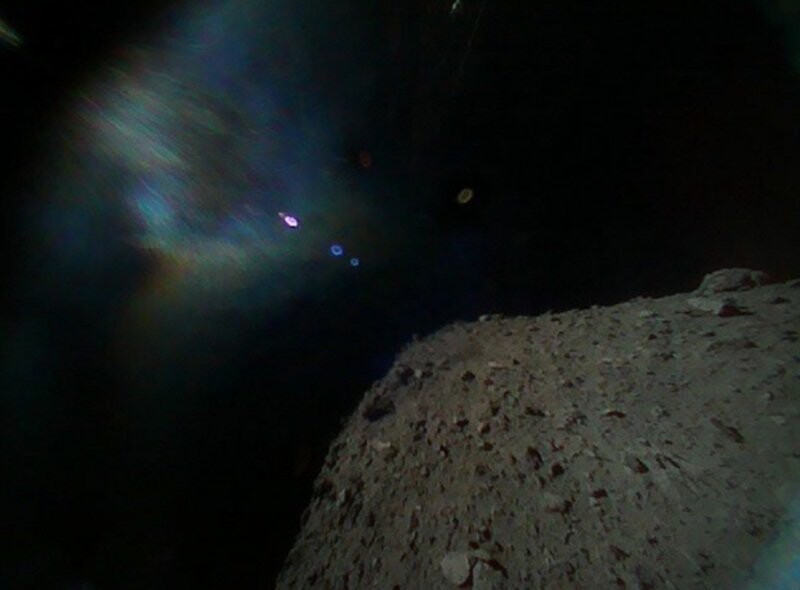 Получены первые снимки с астероида Рюгу