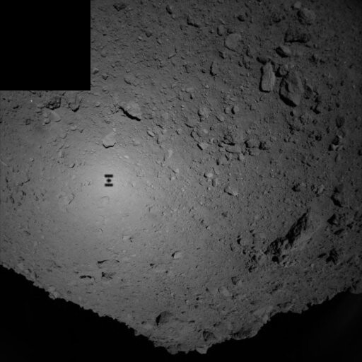 Получены первые снимки с астероида Рюгу