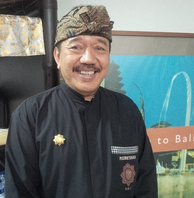 Заместитель губернатора Бали Кок Эйс заявил, что правительство обеспокоено оскорбительным поведением туристов