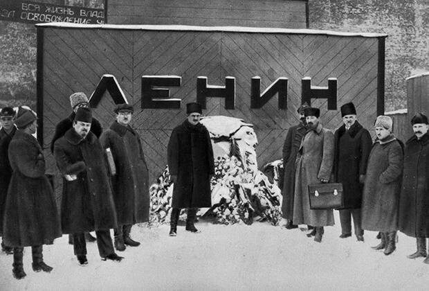«От его тела осталось 20%»: как Ленин превратился из лидера большевиков в коммунистические мощи