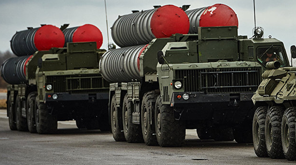 Российский комплекс С-300 «Фаворит» обнаружен на авиабазе США