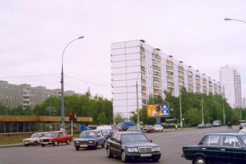 Кировоградская улица. Москва, 2000, ЮАО
