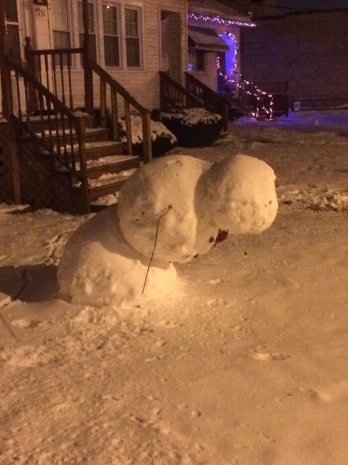 Снеговик против всемирного тяготения