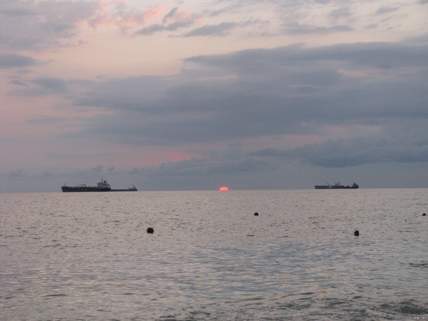 солнце, море, облака
