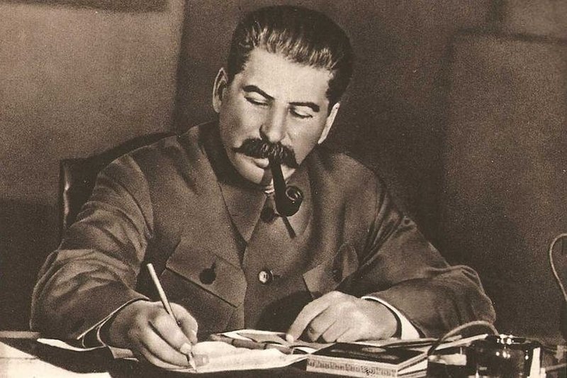 Товарищ Сталин о тов. "Кокорине и Мамаеве"