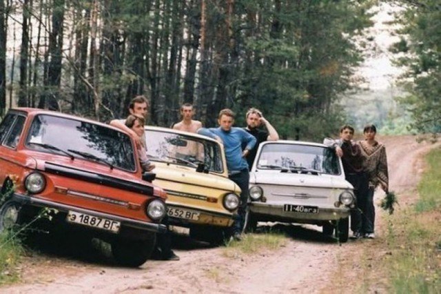 Молодежь на модных тачках, СССР, 1990-е 