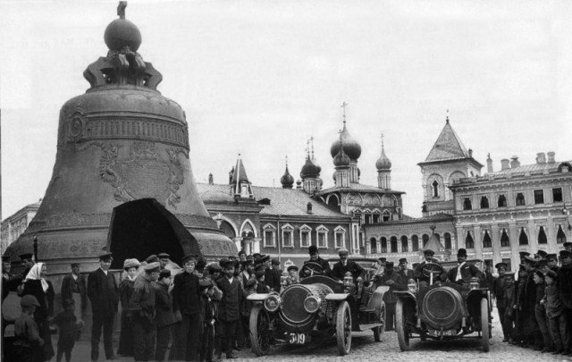 Российские "олигархи" в Кремле. 1908г. 