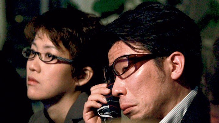 Поплачь и все пройдет: японские компании поощряют сотрудников слезами снимать стресс