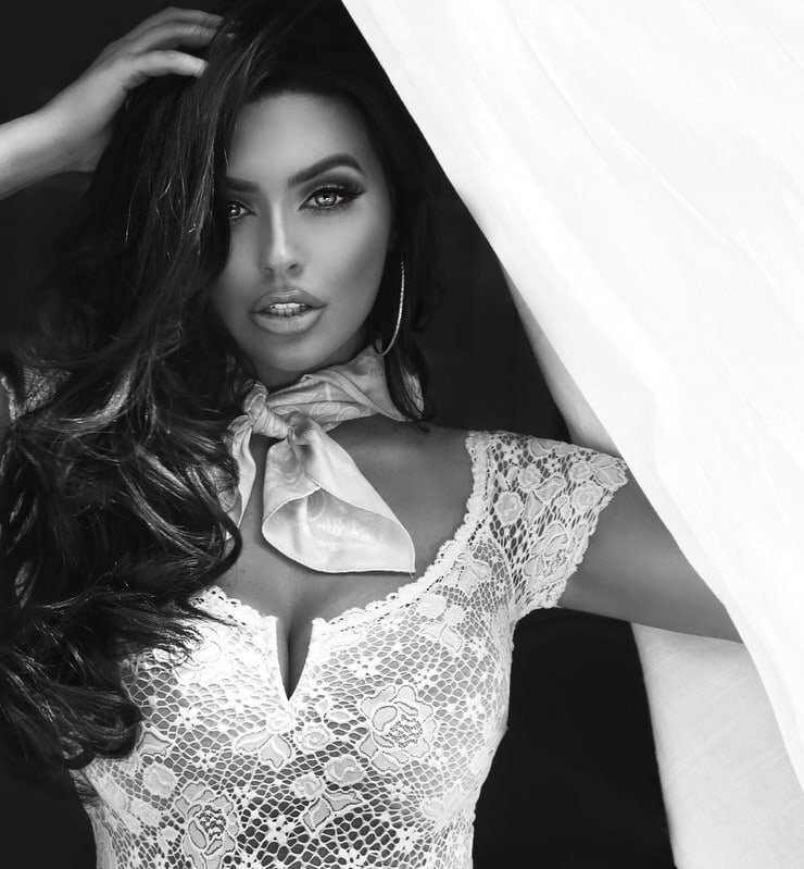 Американская фитоняшка Эбигейл Рэчфорд (Abigail Ratchford): фото, биография инстаграм* красотки