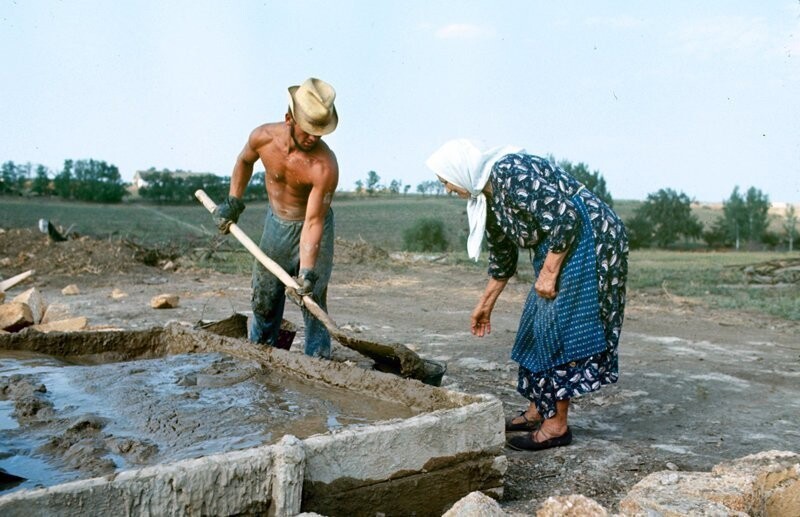 Будни советской молодёжи в цветных фотографиях 1960-х годов