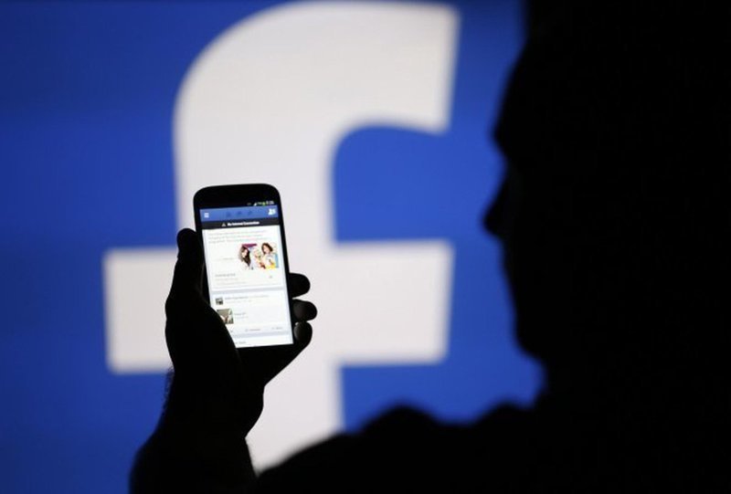 «Facebook» умер: обеспокоенные защитой приватности пользователи бегут из соцсети