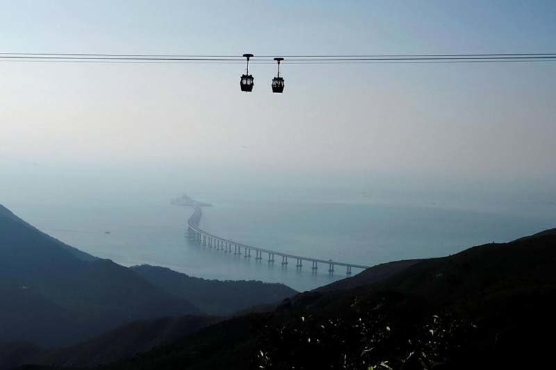 Гонконг и Макао связали новым мостом протяжённостью 55 км
